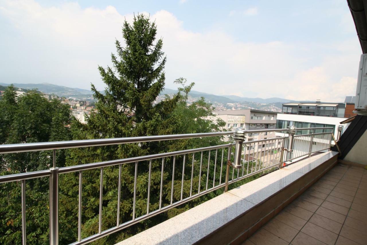 Beautiful View Of Sarajevo Center Lejlighed Eksteriør billede